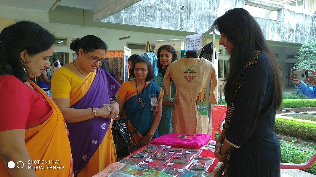 Exhibition Cum Sale Kalakruti