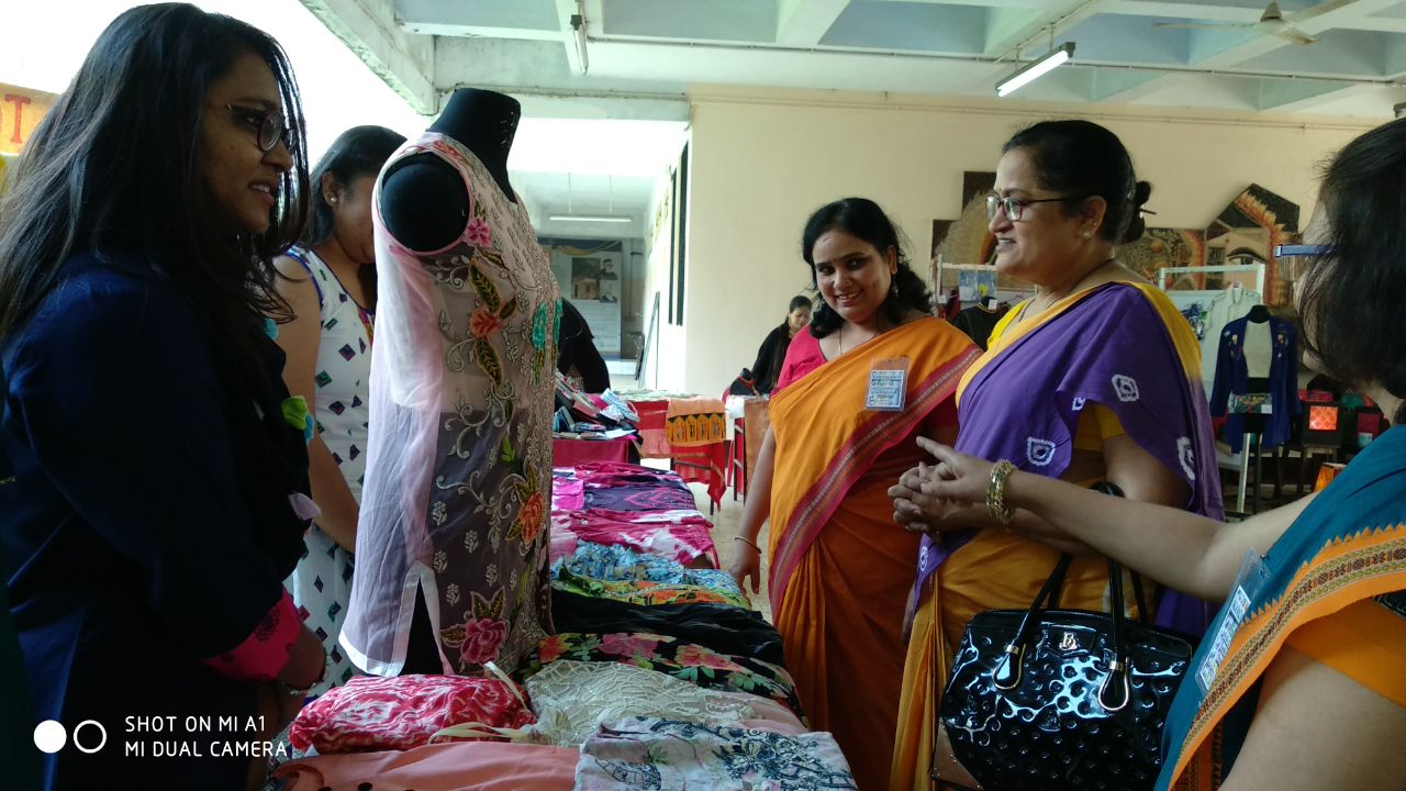 Exhibition Cum Sale Kalakruti