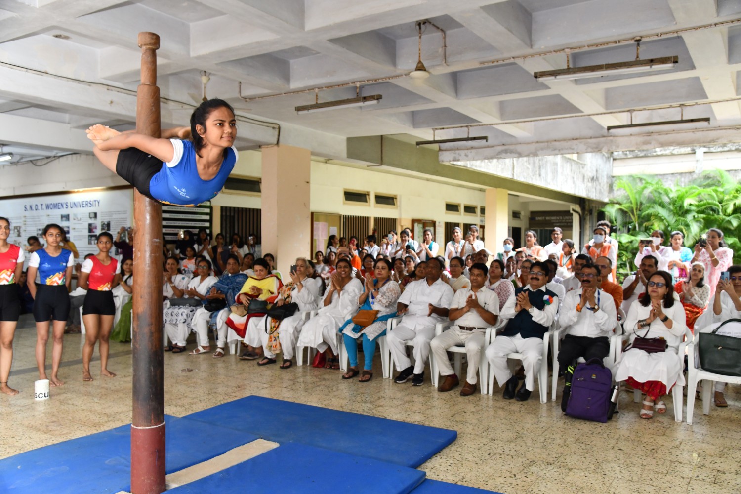 Azadi Ka Amrit Mahotsav, SNDTWU